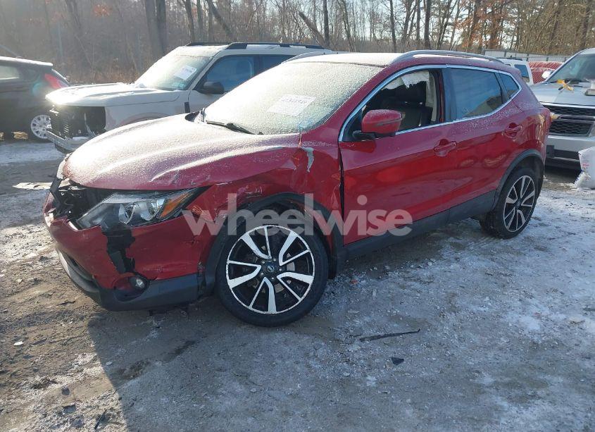 Photo 2 of 2018 Nissan Rogue SPORT SL (VIN JN1BJ1CR8JW287756)