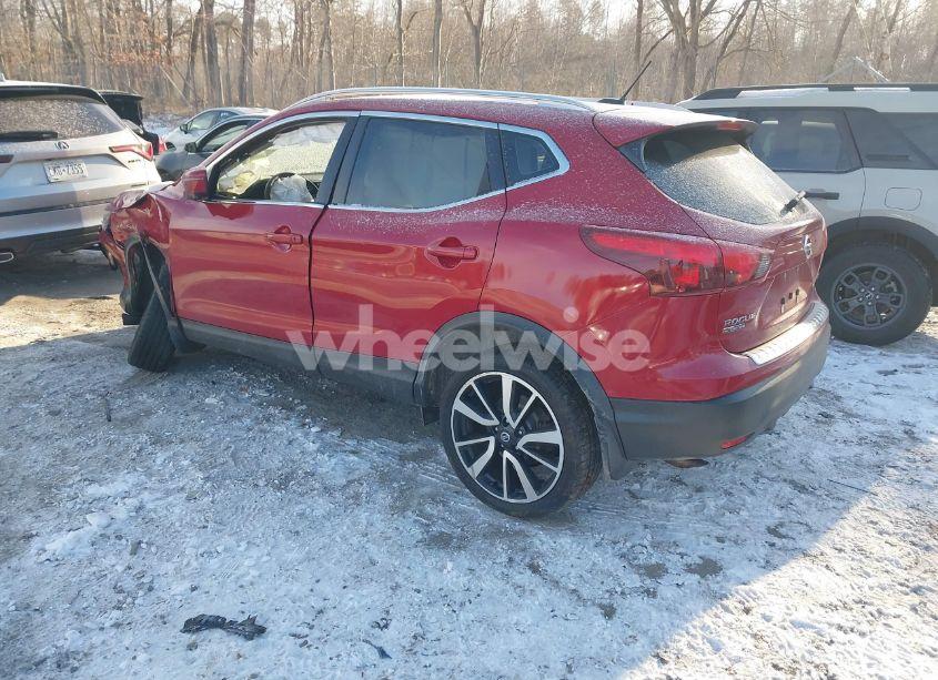 Photo 3 of 2018 Nissan Rogue SPORT SL (VIN JN1BJ1CR8JW287756)