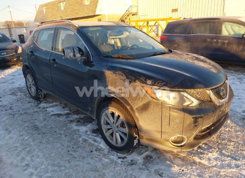 2018 Nissan Rogue SPORT SV (VIN JN1BJ1CR8JW294237) main photo