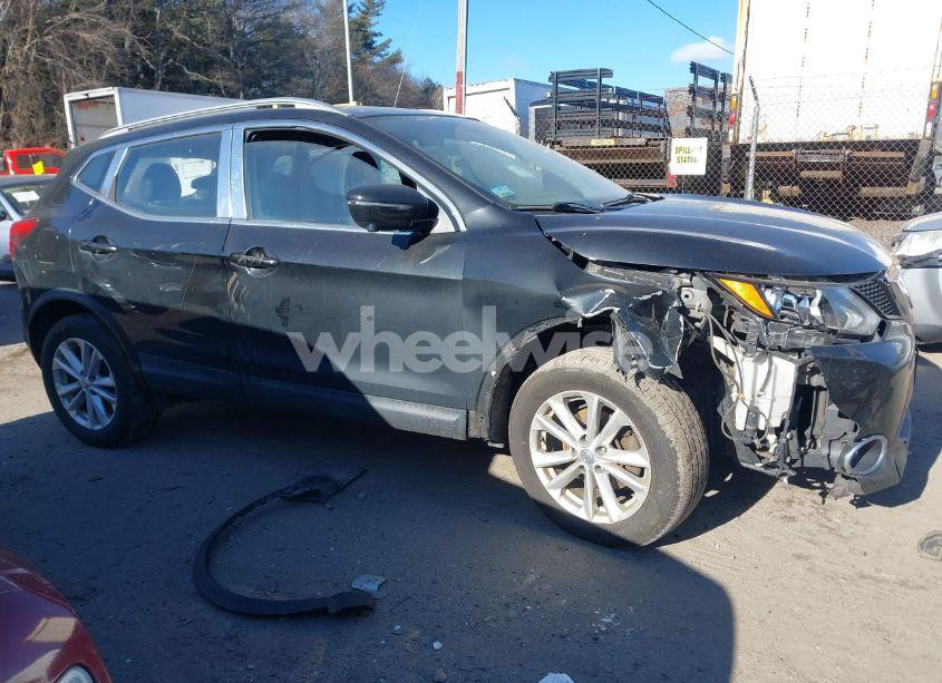 Photo 13 of 2018 Nissan Rogue SPORT SV (VIN JN1BJ1CR8JW294321)