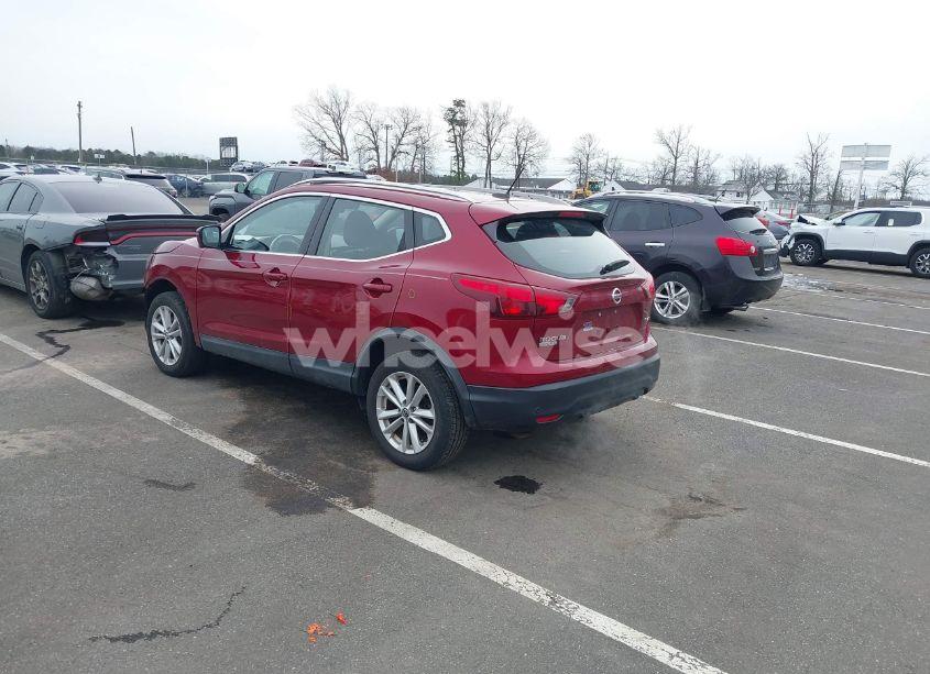 Photo 3 of 2019 Nissan Rogue SPORT SV (VIN JN1BJ1CR8KW311328)