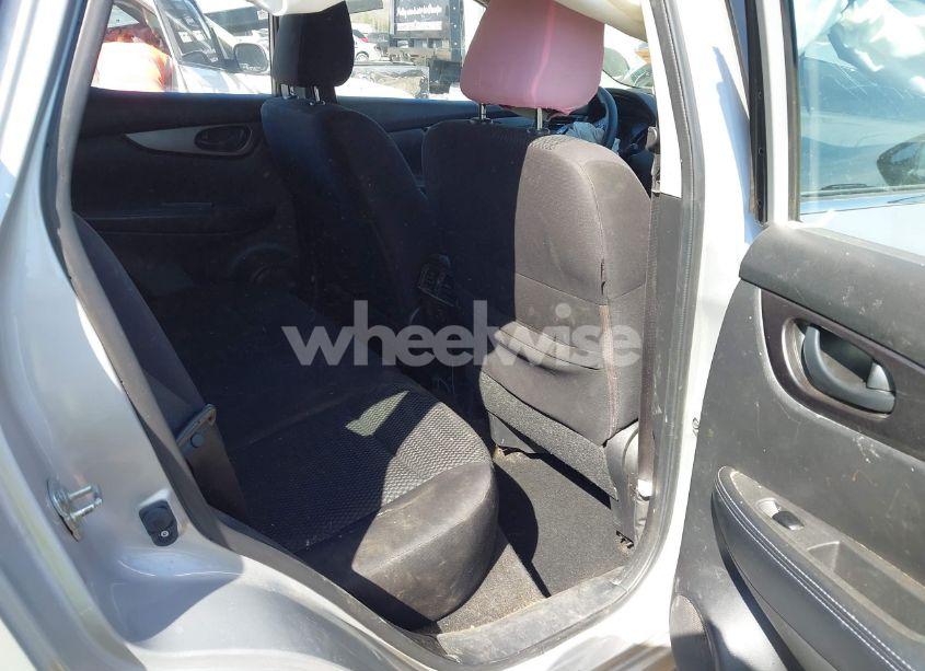 Photo 8 of 2019 Nissan Rogue SPORT S (VIN JN1BJ1CR8KW348475)