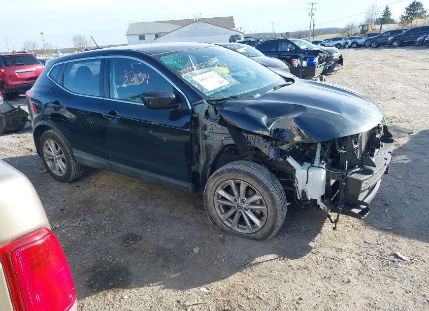 2019 Nissan Rogue SPORT S (VIN JN1BJ1CR8KW626999) main photo