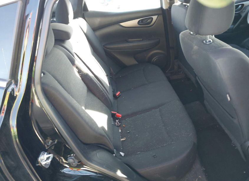 Photo 8 of 2019 Nissan Rogue SPORT S (VIN JN1BJ1CR8KW626999)