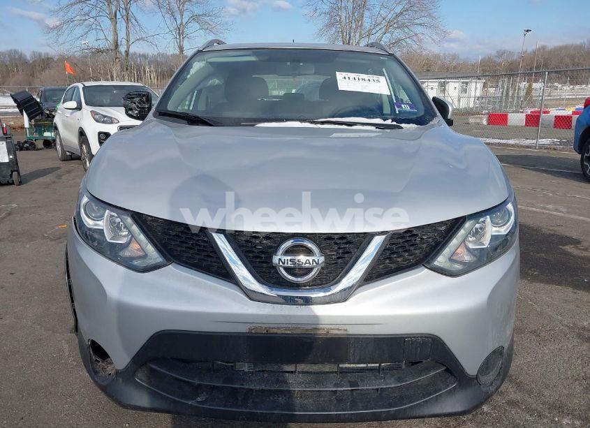 Photo 12 of 2017 Nissan Rogue SPORT SV (VIN JN1BJ1CR9HW108652)