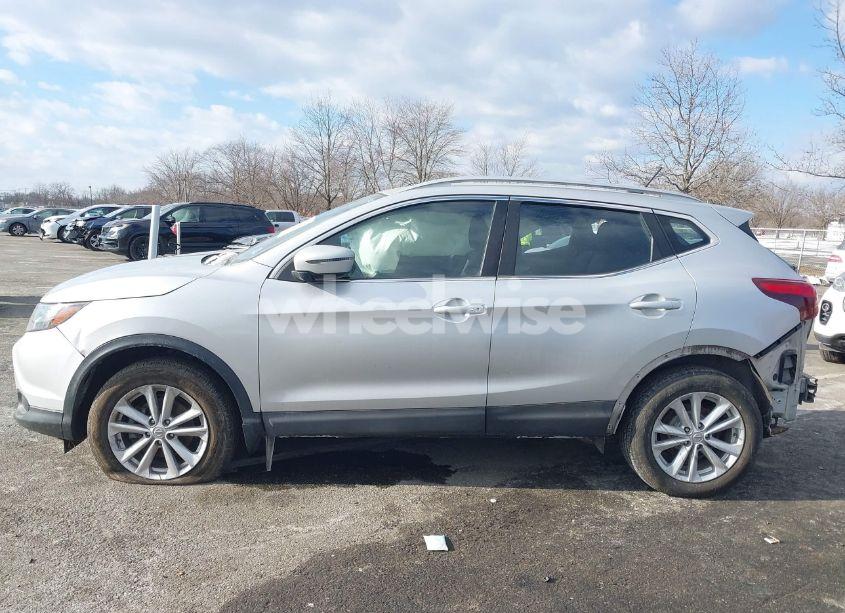 Photo 14 of 2017 Nissan Rogue SPORT SV (VIN JN1BJ1CR9HW108652)