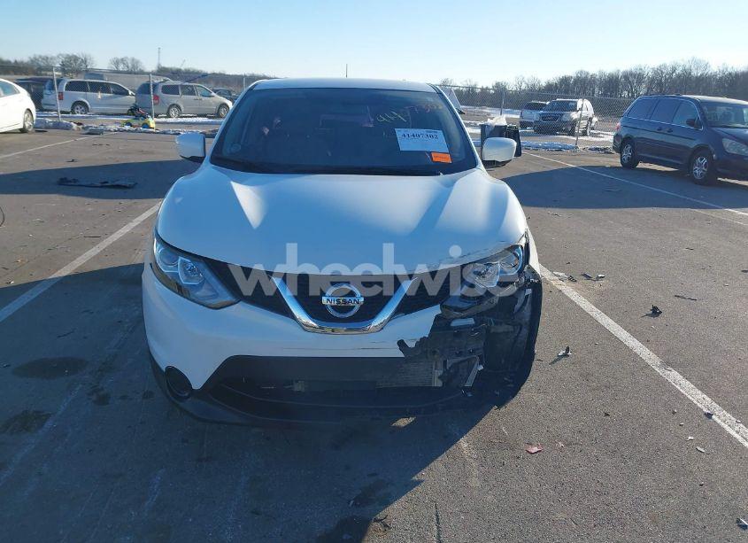 Photo 6 of 2017 Nissan Rogue SPORT S (VIN JN1BJ1CR9HW113656)