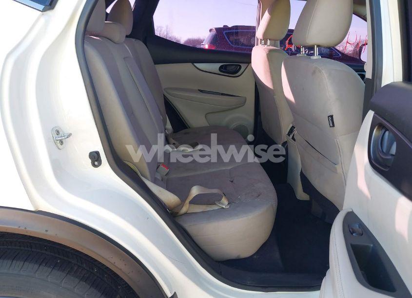 Photo 8 of 2017 Nissan Rogue SPORT S (VIN JN1BJ1CR9HW113656)