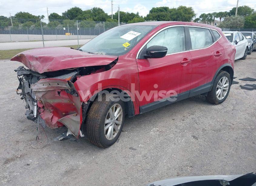 Photo 2 of 2017 Nissan Rogue SPORT S/SL/SV (VIN JN1BJ1CR9HW122793)