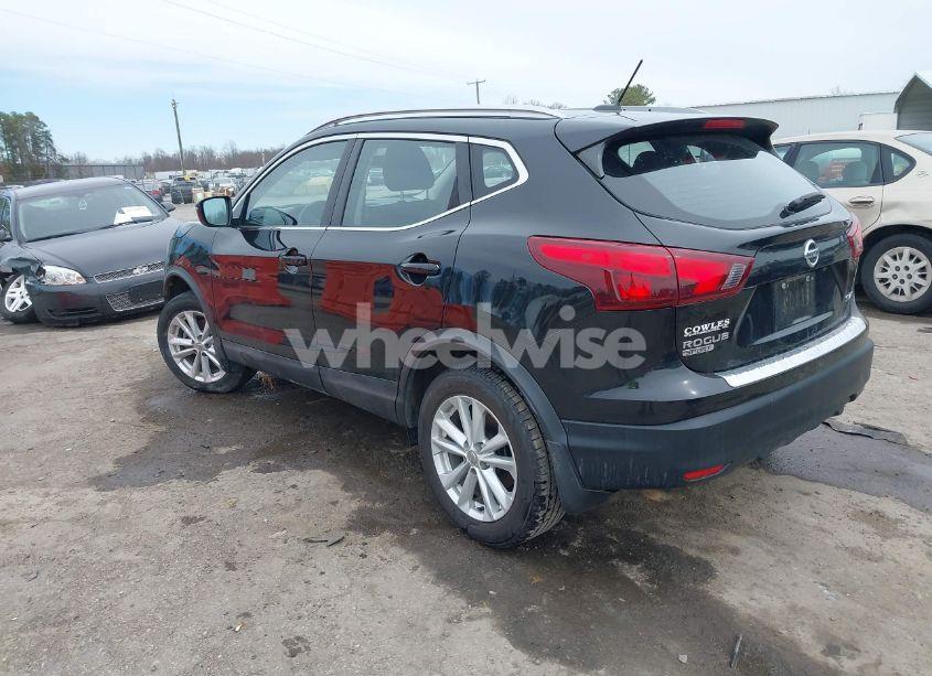 Photo 3 of 2017 Nissan Rogue SPORT SV (VIN JN1BJ1CR9HW123992)