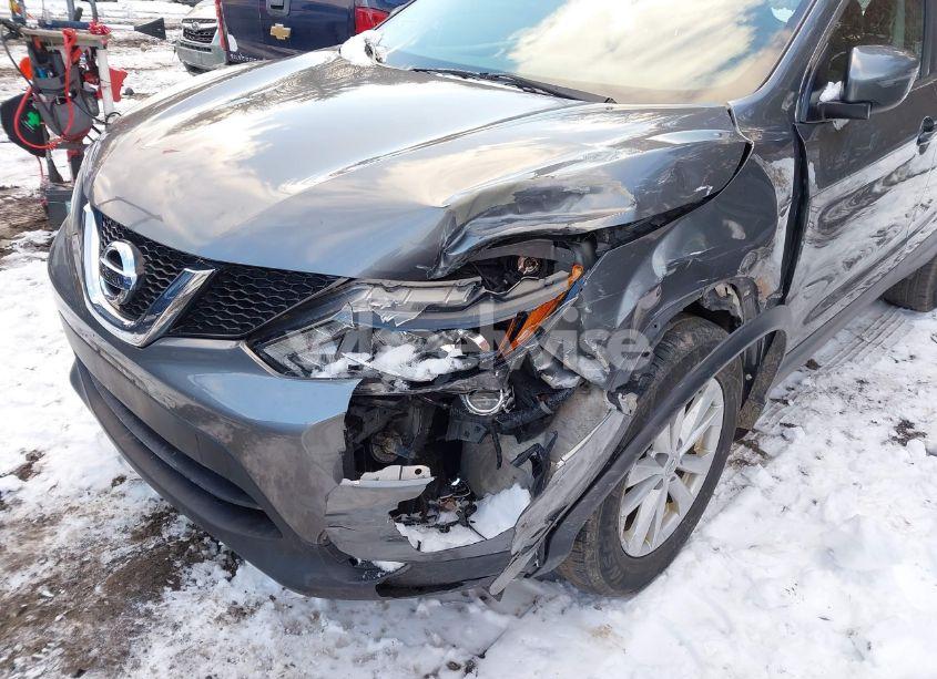 Photo 6 of 2017 Nissan Rogue SPORT SV (VIN JN1BJ1CR9HW131896)