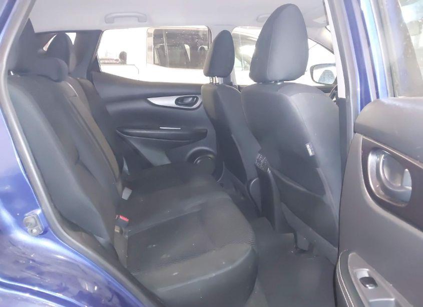 Photo 8 of 2018 Nissan Rogue SPORT S (VIN JN1BJ1CR9JW263627)