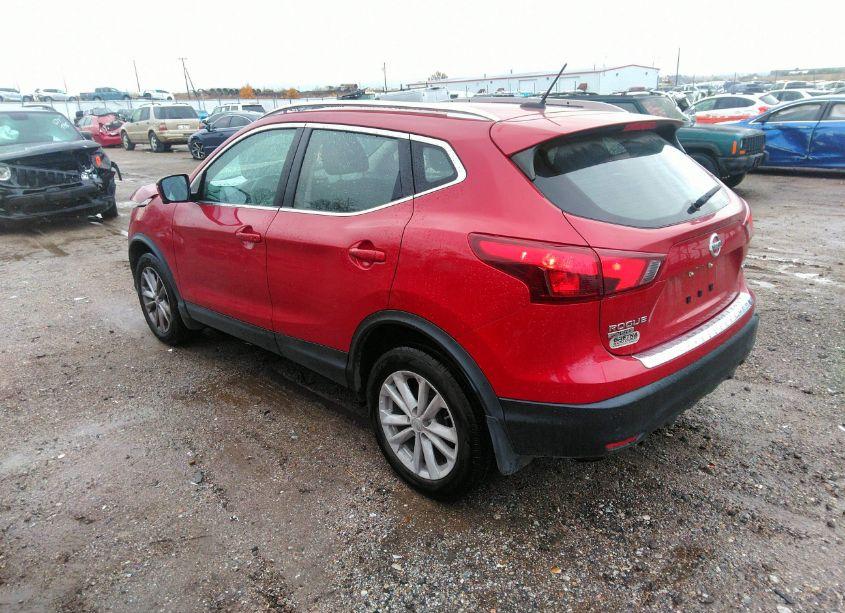 Photo 3 of 2018 Nissan Rogue SPORT SV (VIN JN1BJ1CR9JW293744)