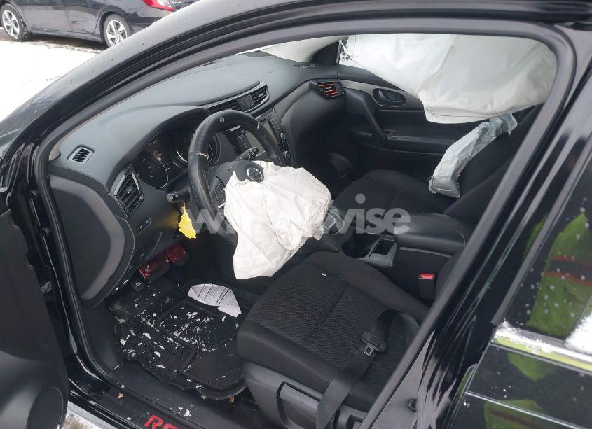 Photo 5 of 2019 Nissan Rogue SPORT S (VIN JN1BJ1CR9KW336626)