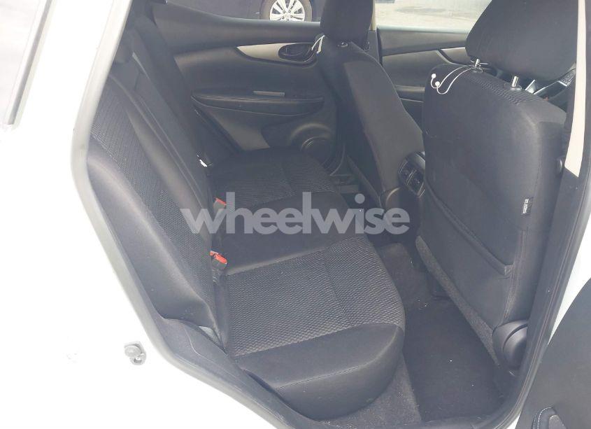 Photo 8 of 2019 Nissan Rogue SPORT S (VIN JN1BJ1CR9KW338201)