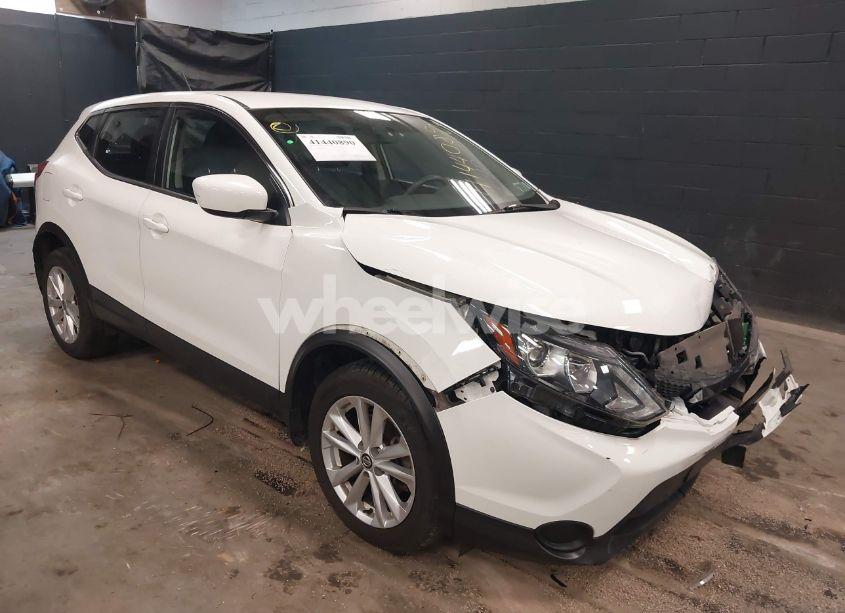 2019 Nissan Rogue SPORT S (VIN JN1BJ1CR9KW354141) main photo