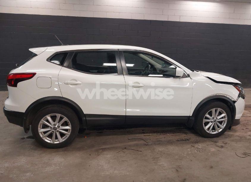 Photo 13 of 2019 Nissan Rogue SPORT S (VIN JN1BJ1CR9KW354141)