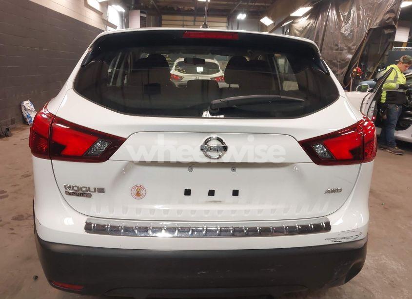 Photo 16 of 2019 Nissan Rogue SPORT S (VIN JN1BJ1CR9KW354141)