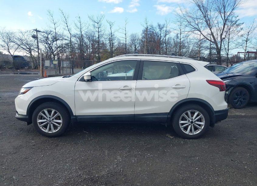 Photo 14 of 2019 Nissan Rogue SPORT SV (VIN JN1BJ1CR9KW621116)