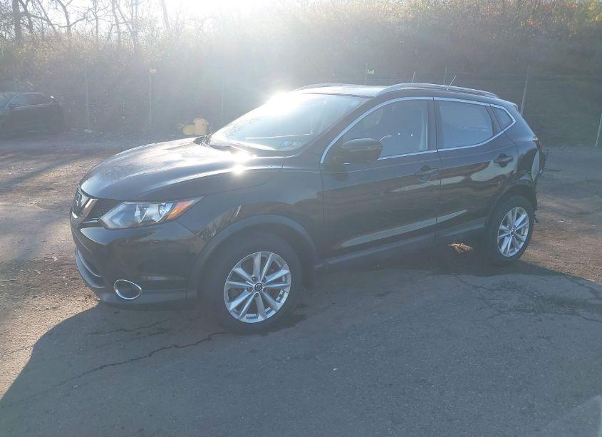 Photo 2 of 2019 Nissan Rogue SPORT SV (VIN JN1BJ1CR9KW623190)