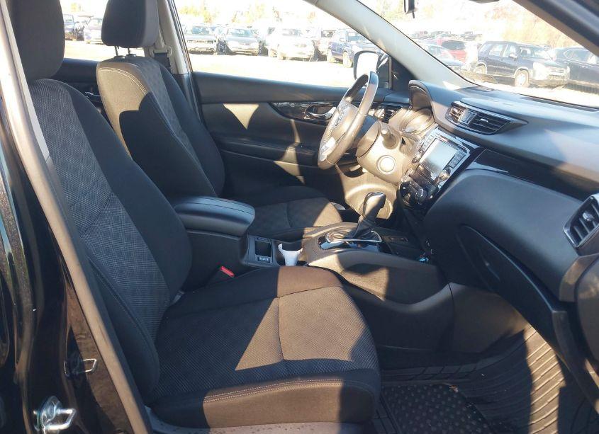 Photo 5 of 2019 Nissan Rogue SPORT SV (VIN JN1BJ1CR9KW623190)