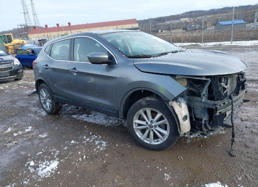 2019 Nissan Rogue SPORT S (VIN JN1BJ1CR9KW624551) main photo