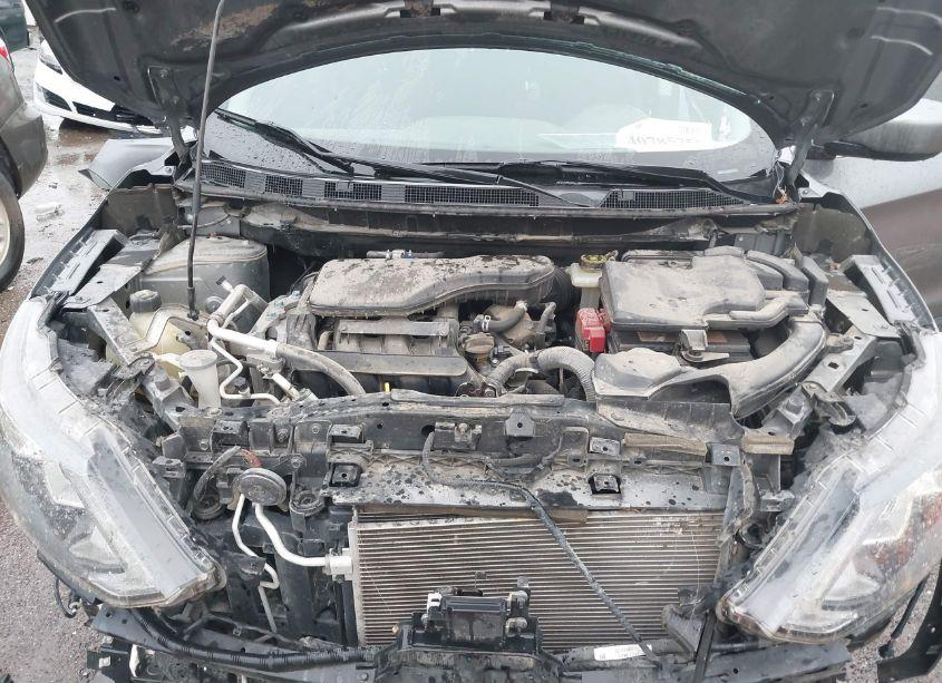 Photo 10 of 2019 Nissan Rogue SPORT S (VIN JN1BJ1CR9KW629619)