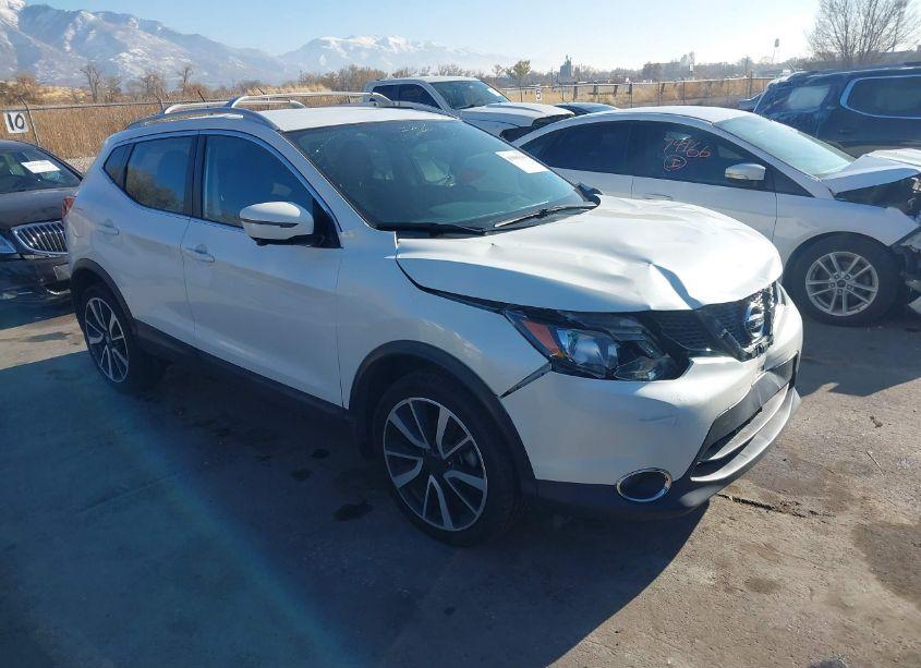 2017 Nissan Rogue SPORT SL (VIN JN1BJ1CRXHW109440) main photo