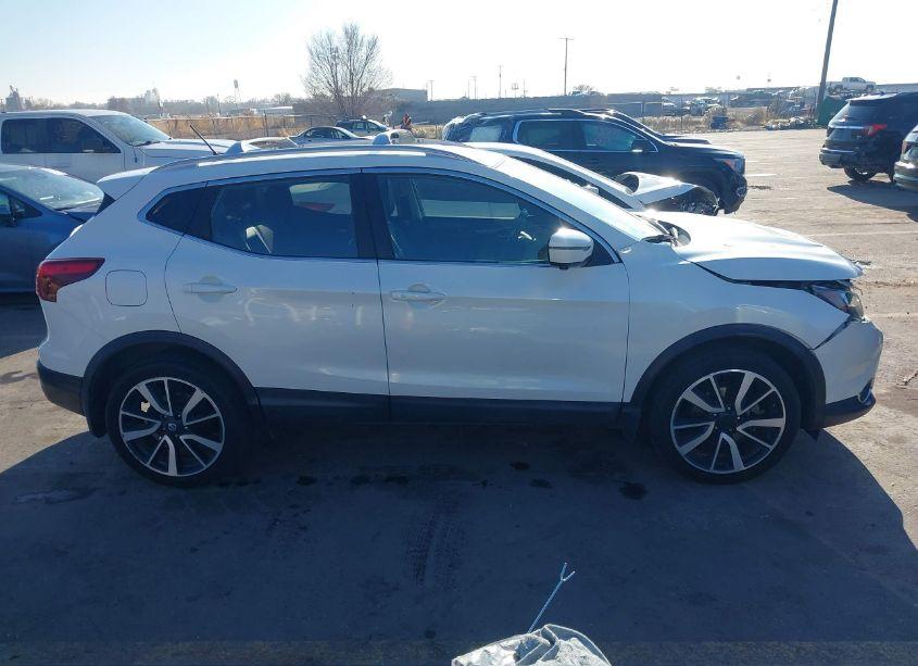 Photo 13 of 2017 Nissan Rogue SPORT SL (VIN JN1BJ1CRXHW109440)