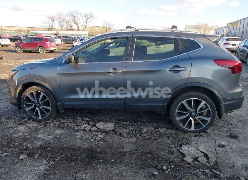 Photo 14 of 2017 Nissan Rogue SPORT SL (VIN JN1BJ1CRXHW114590)