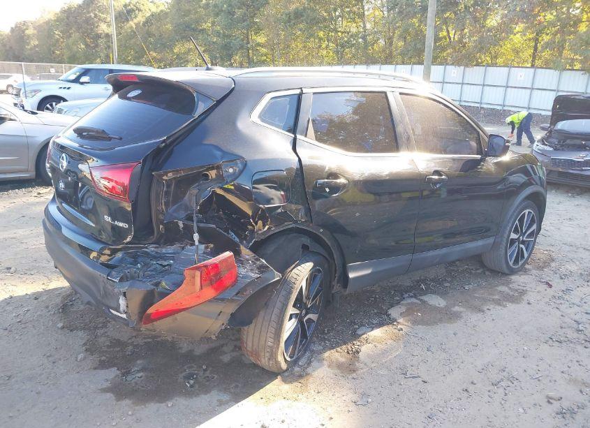 Photo 4 of 2017 Nissan Rogue SPORT SL (VIN JN1BJ1CRXHW118638)