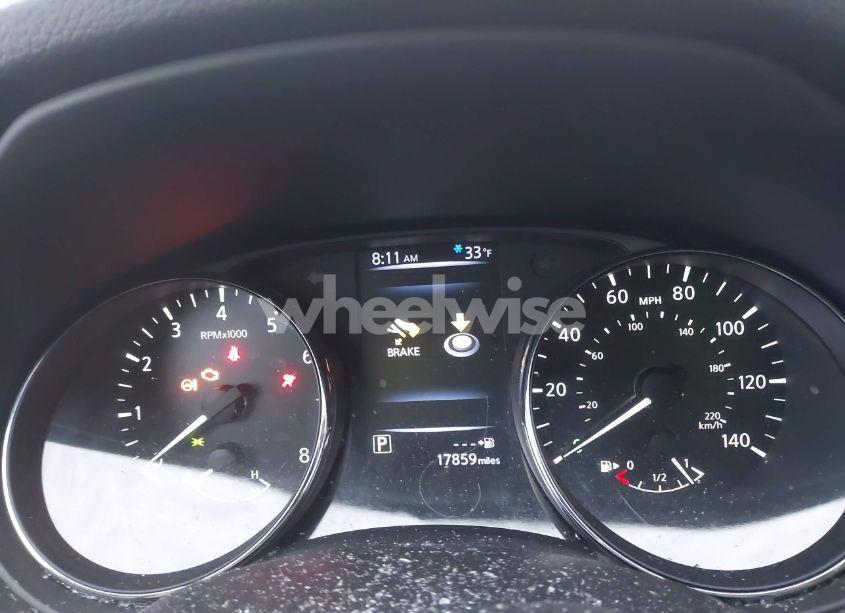 Photo 7 of 2017 Nissan Rogue SPORT SV (VIN JN1BJ1CRXHW131728)