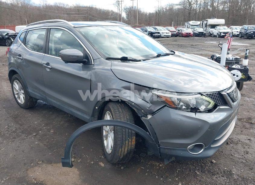 Photo 6 of 2018 Nissan Rogue SPORT SV (VIN JN1BJ1CRXJW252006)