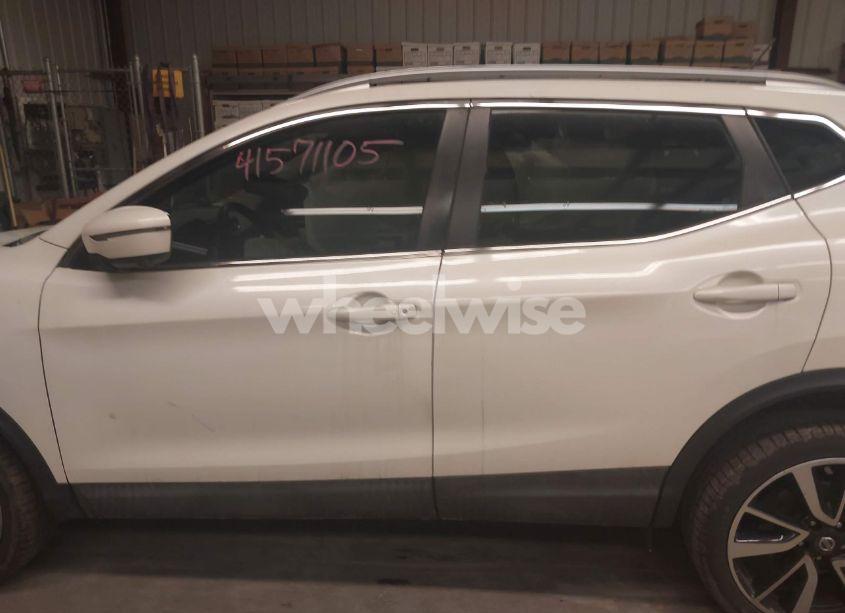 Photo 13 of 2019 Nissan Rogue SPORT SL (VIN JN1BJ1CRXKW321536)