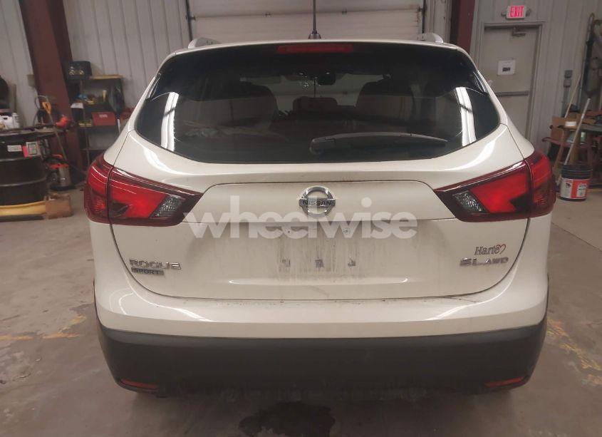 Photo 15 of 2019 Nissan Rogue SPORT SL (VIN JN1BJ1CRXKW321536)