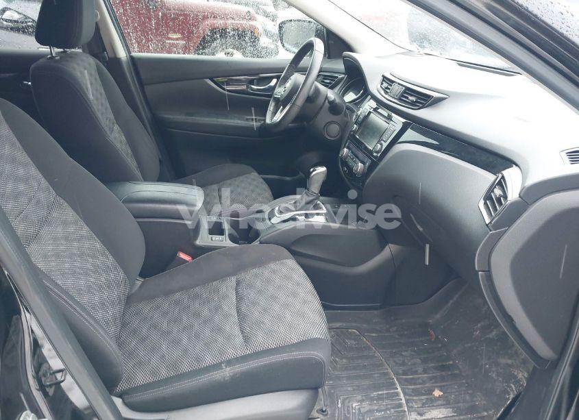 Photo 5 of 2019 Nissan Rogue SPORT SV (VIN JN1BJ1CRXKW323223)