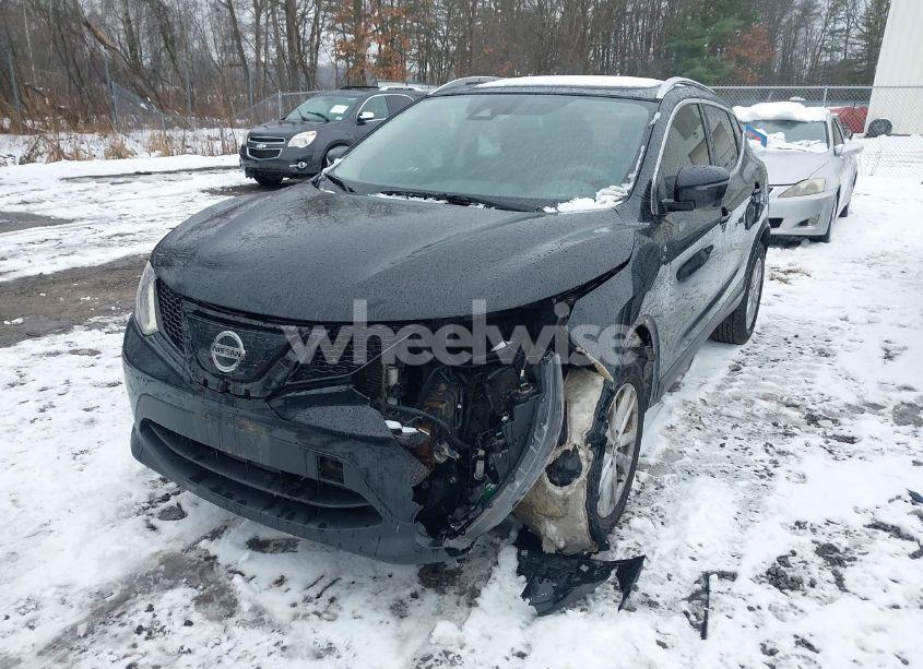 Photo 6 of 2019 Nissan Rogue SPORT SV (VIN JN1BJ1CRXKW323223)
