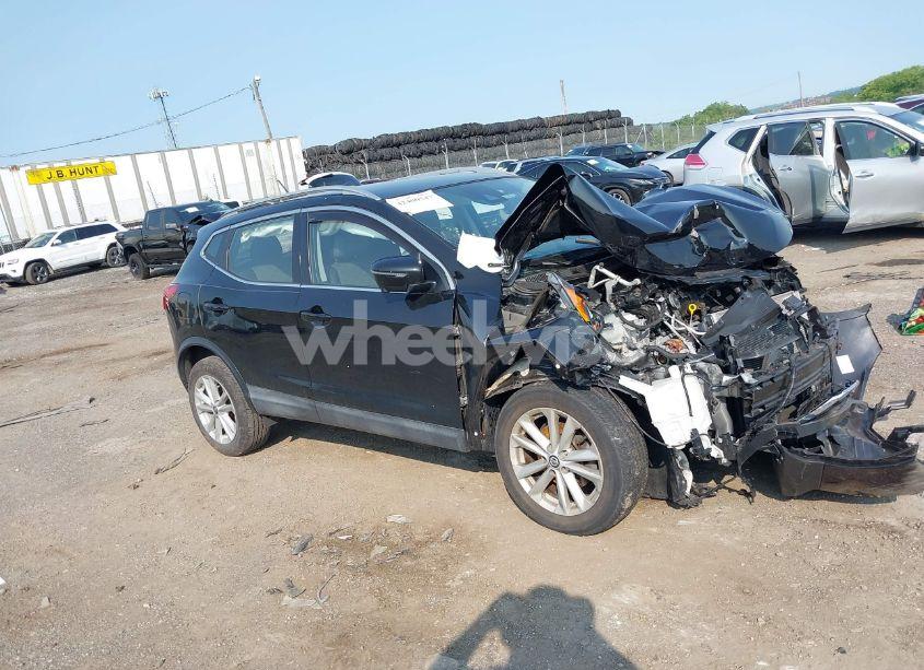 2019 Nissan Rogue SPORT SV (VIN JN1BJ1CRXKW626325) main photo