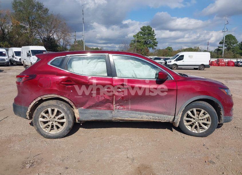 Photo 13 of 2020 Nissan Rogue SPORT S FWD XTRONIC CVT (VIN JN1BJ1CV0LW252970)