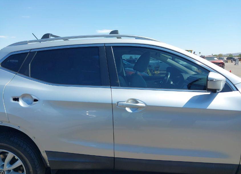 Photo 14 of 2020 Nissan Rogue SPORT SV FWD XTRONIC CVT (VIN JN1BJ1CV0LW544103)