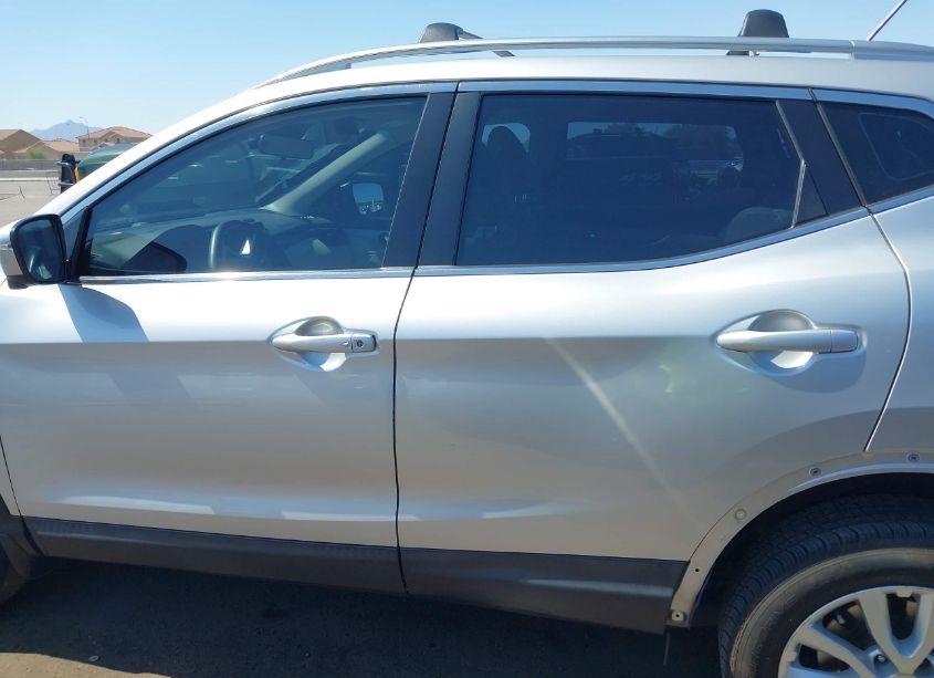 Photo 15 of 2020 Nissan Rogue SPORT SV FWD XTRONIC CVT (VIN JN1BJ1CV0LW544103)