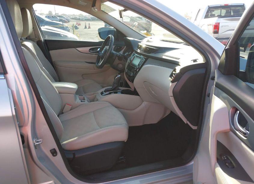 Photo 5 of 2020 Nissan Rogue SPORT SV FWD XTRONIC CVT (VIN JN1BJ1CV0LW544103)