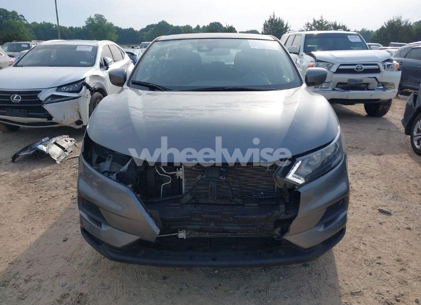 Photo 13 of 2020 Nissan Rogue SPORT S FWD XTRONIC CVT (VIN JN1BJ1CV0LW552198)