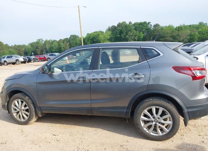 Photo 15 of 2020 Nissan Rogue SPORT S FWD XTRONIC CVT (VIN JN1BJ1CV0LW552198)