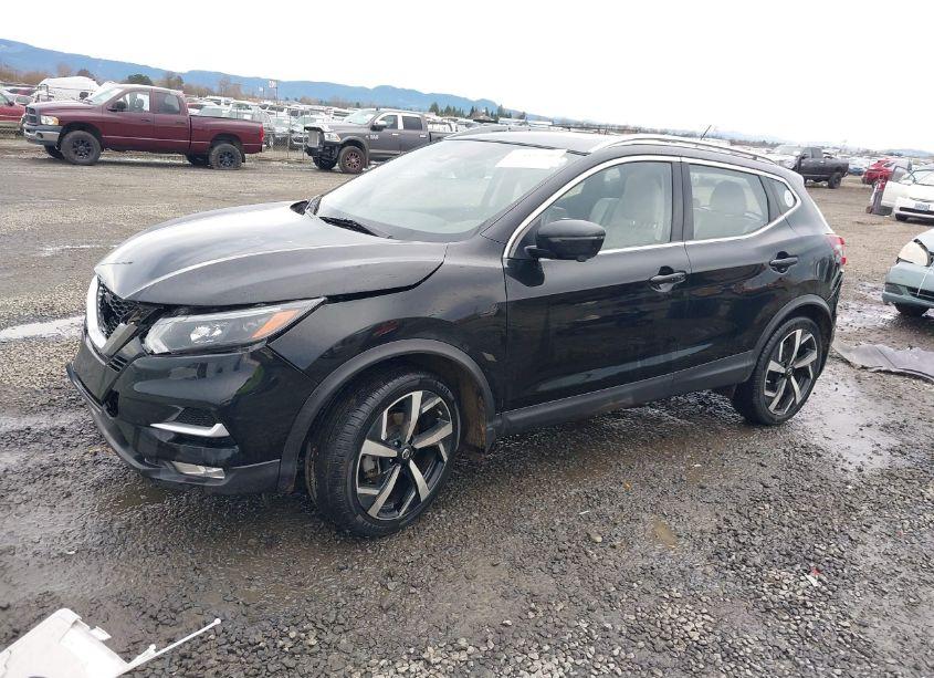 Photo 2 of 2021 Nissan Rogue SPORT SL FWD XTRONIC CVT (VIN JN1BJ1CV0MW561307)