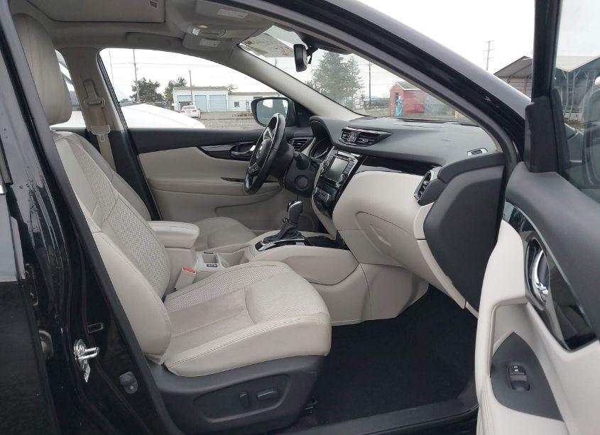 Photo 5 of 2021 Nissan Rogue SPORT SL FWD XTRONIC CVT (VIN JN1BJ1CV0MW561307)