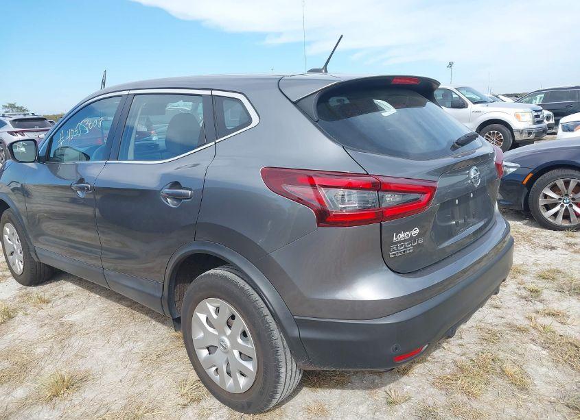 Photo 3 of 2020 Nissan Rogue SPORT S FWD XTRONIC CVT (VIN JN1BJ1CV1LW270748)