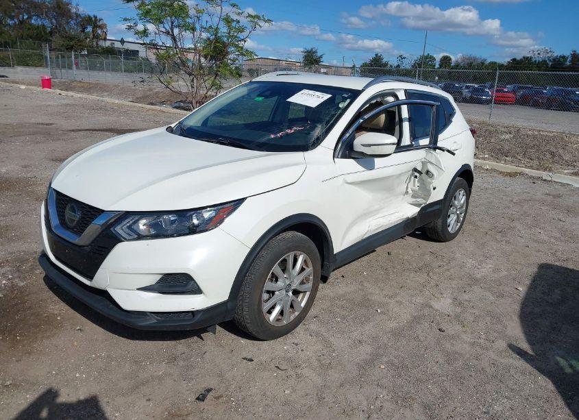 Photo 2 of 2020 Nissan Rogue SPORT SV FWD XTRONIC CVT (VIN JN1BJ1CV1LW549763)