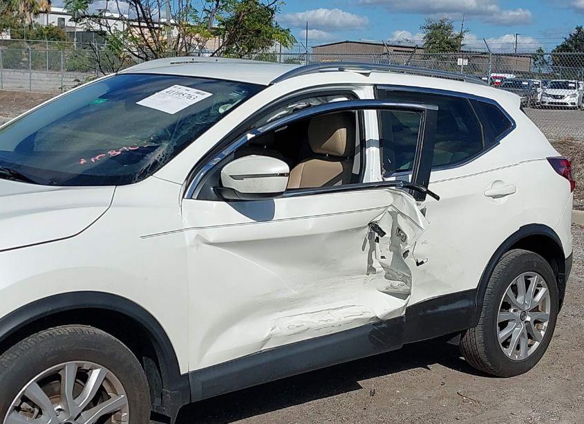 Photo 6 of 2020 Nissan Rogue SPORT SV FWD XTRONIC CVT (VIN JN1BJ1CV1LW549763)