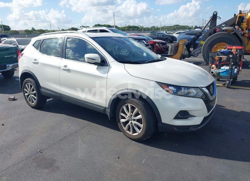 2020 Nissan Rogue SPORT SV FWD XTRONIC CVT (VIN JN1BJ1CV1LW551979) main photo